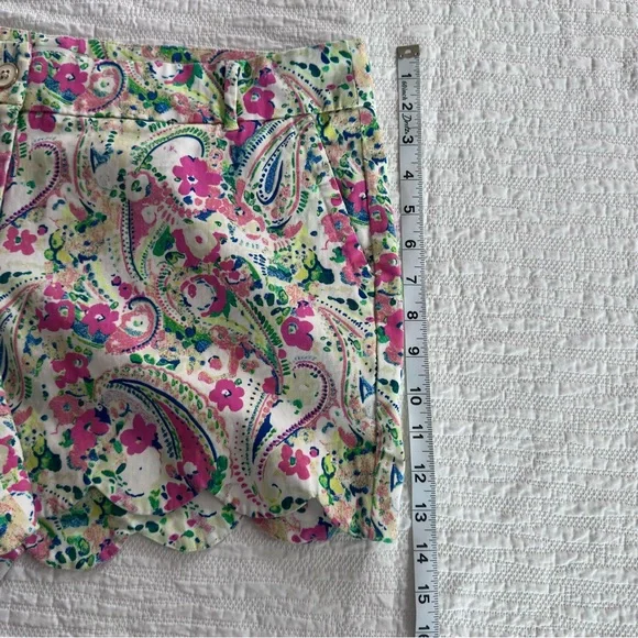 2 - crown & ivy Pink and Green Women's Shorts 14 - Picture 7 of 10
